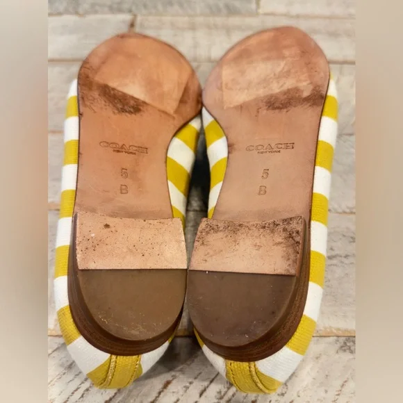 COACH UTOPIA EMBROIDERED LOBSTER YELLOW WHITE STRIPE LOAFER COQUETTE PREPPY 5B - Picture 4 of 11